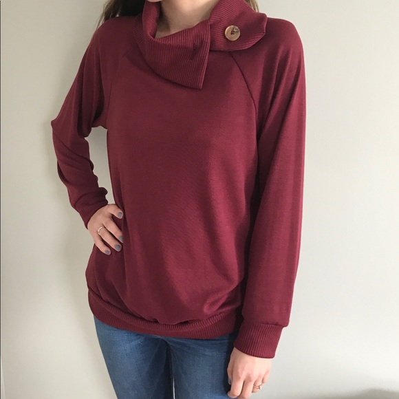 Cowl neck with button detail made in USA - Picture 3 of 7